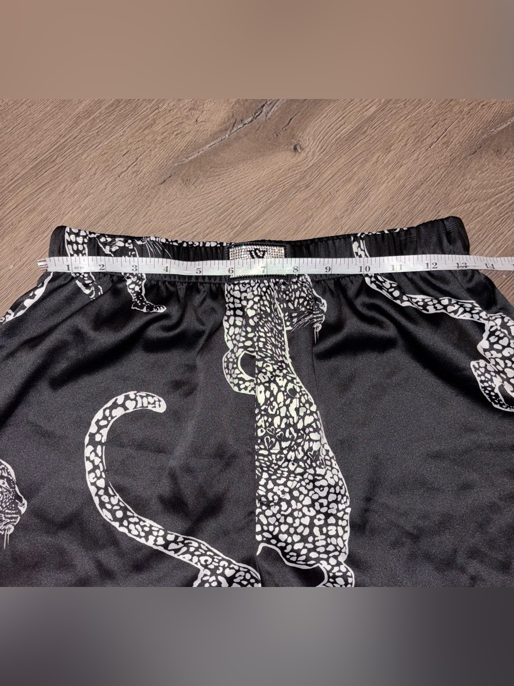 Victoria's Secret Black and White Leopard-Printed Satin Lounge Shorts - Picture 2 of 6